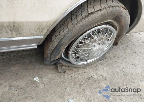 1985 Oldsmobile Toronado Brougham from USA, damaged, VIN 1G3EZ57Y6FE306815